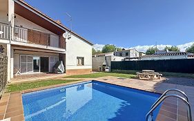 Peni 168A - Belle Maison Avec Piscine