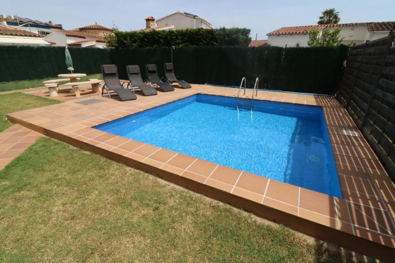 Peni 168A - Belle Maison Avec Piscine Empuriabrava Extérieur photo